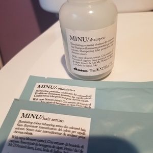 Minu colored hair products